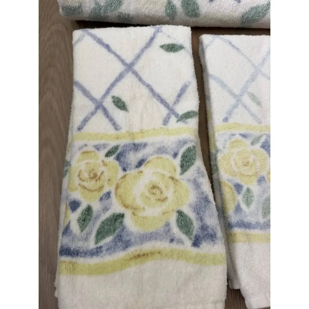 Wamsutta vtg yellow
